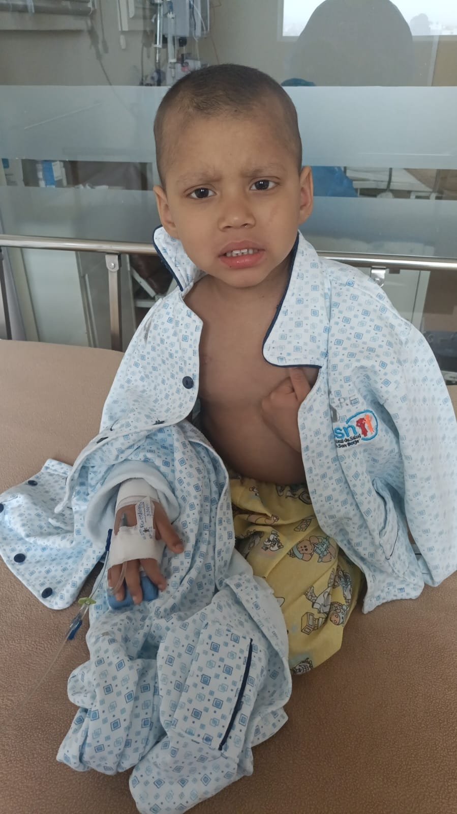 Francisco con sus padres